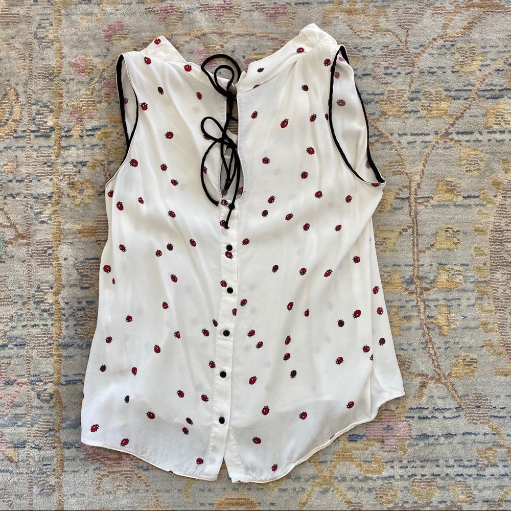 π Zara β’ Ladybug Blouse - Picture 2 of 4